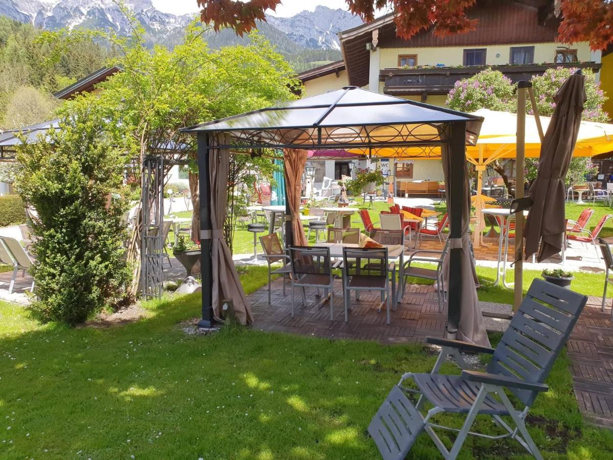 Ferienhotel Lindenhof Leogang Exterior photo